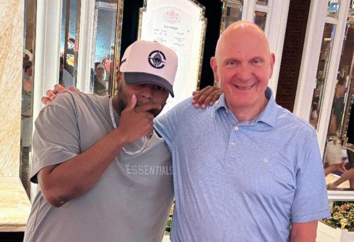 打起来~ 湖记紧密关注快船丑闻！船记怒喷：小丑！